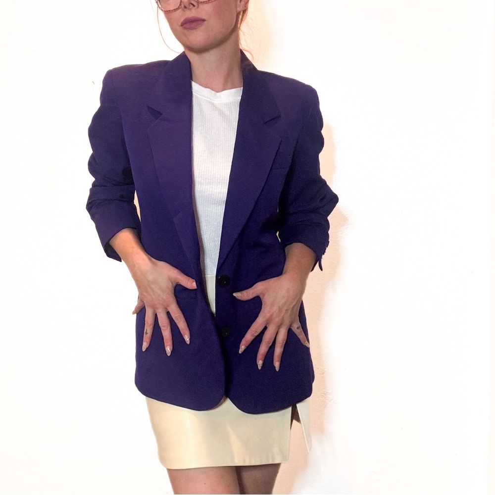 Liz Claiborne Purple Women’s Blazer - Pure Wool - size 4 petit